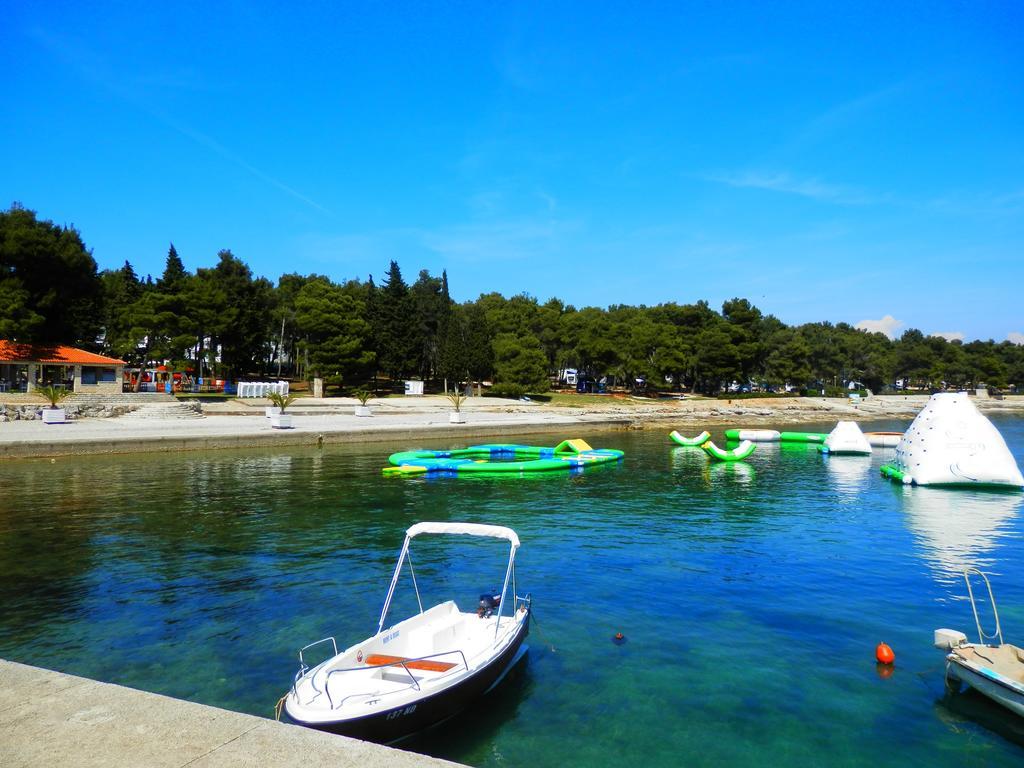 Apartments Nautica II Novigrad  Екстер'єр фото