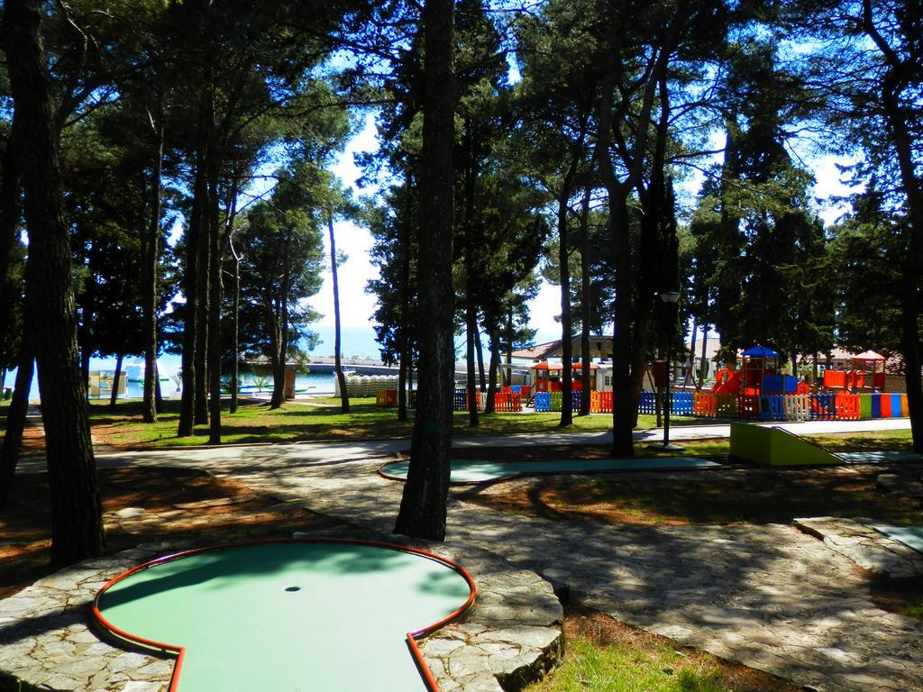 Apartments Nautica II Novigrad  Екстер'єр фото