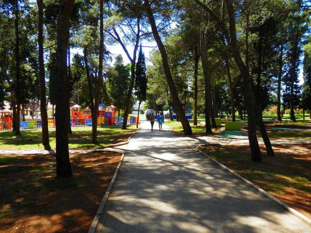 Apartments Nautica II Novigrad  Екстер'єр фото